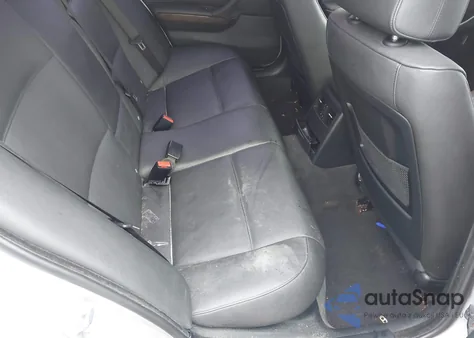 2008 BMW 328Xi из США, поврежденный, VIN WBAVC73538KX90341